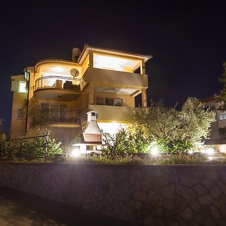 Apartment Ivana 2435 Malinska Dış mekan fotoğraf
